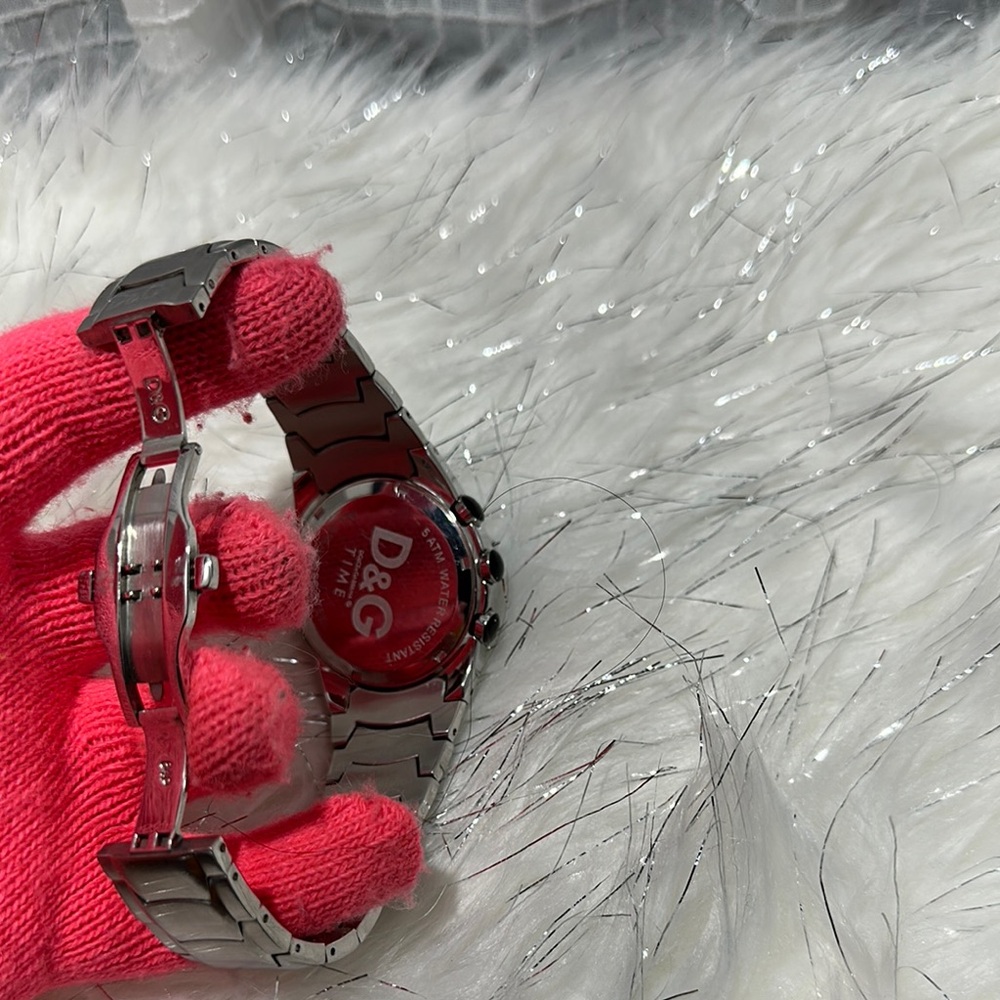 Silver Chronograph Watch - Picture 6 of 8
